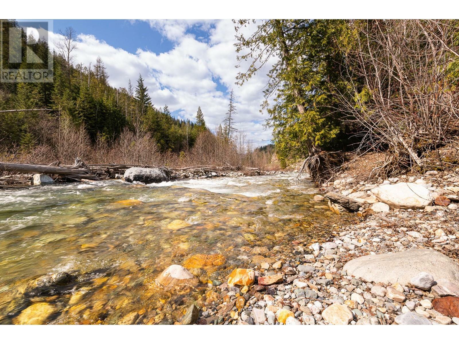 Property Photo:  Dl 10612 3 Highway  BC V0G 1Z0 