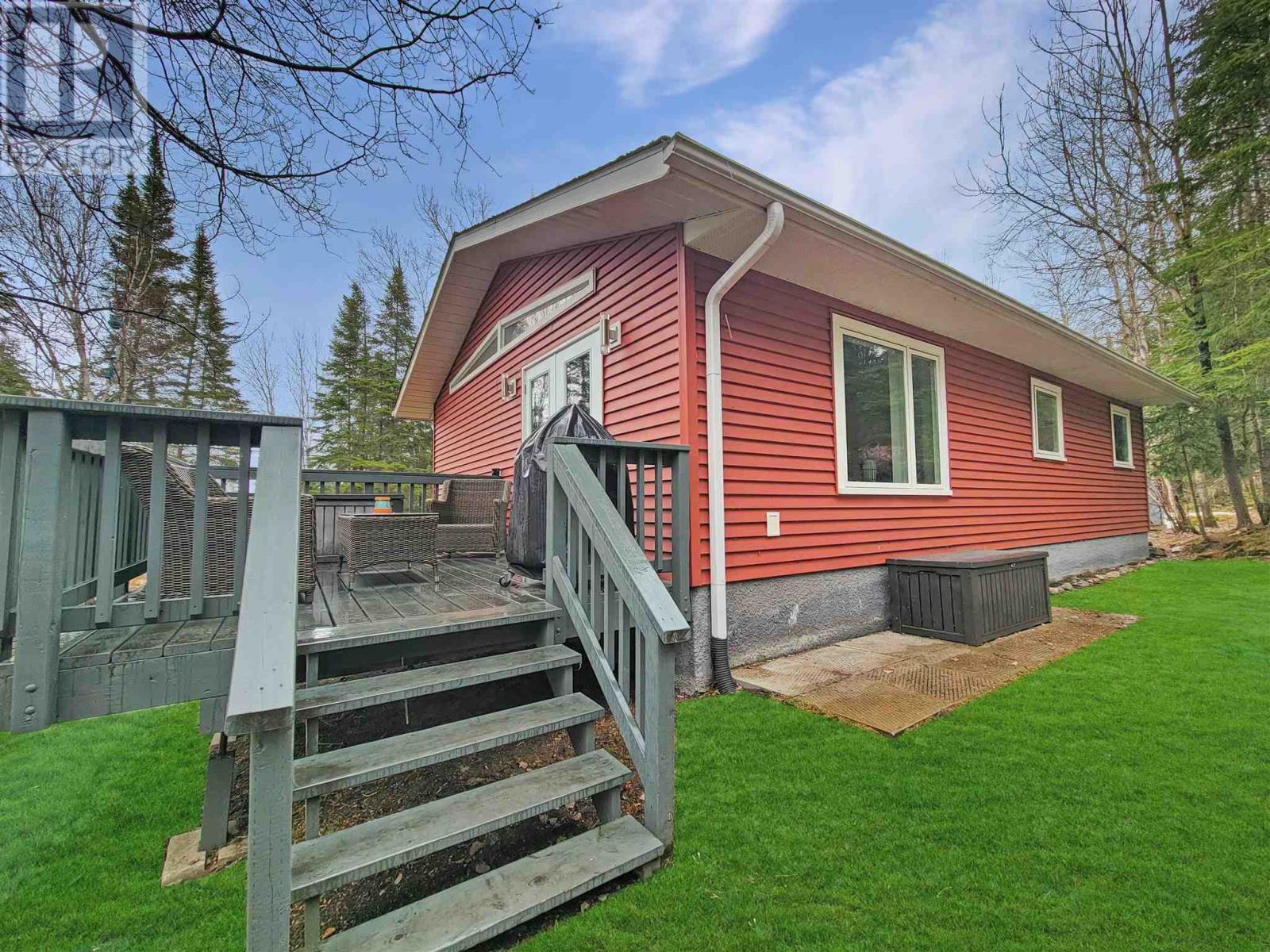 10 McKenzie Portage Rd  Keewatin ON P0X 1C0 photo