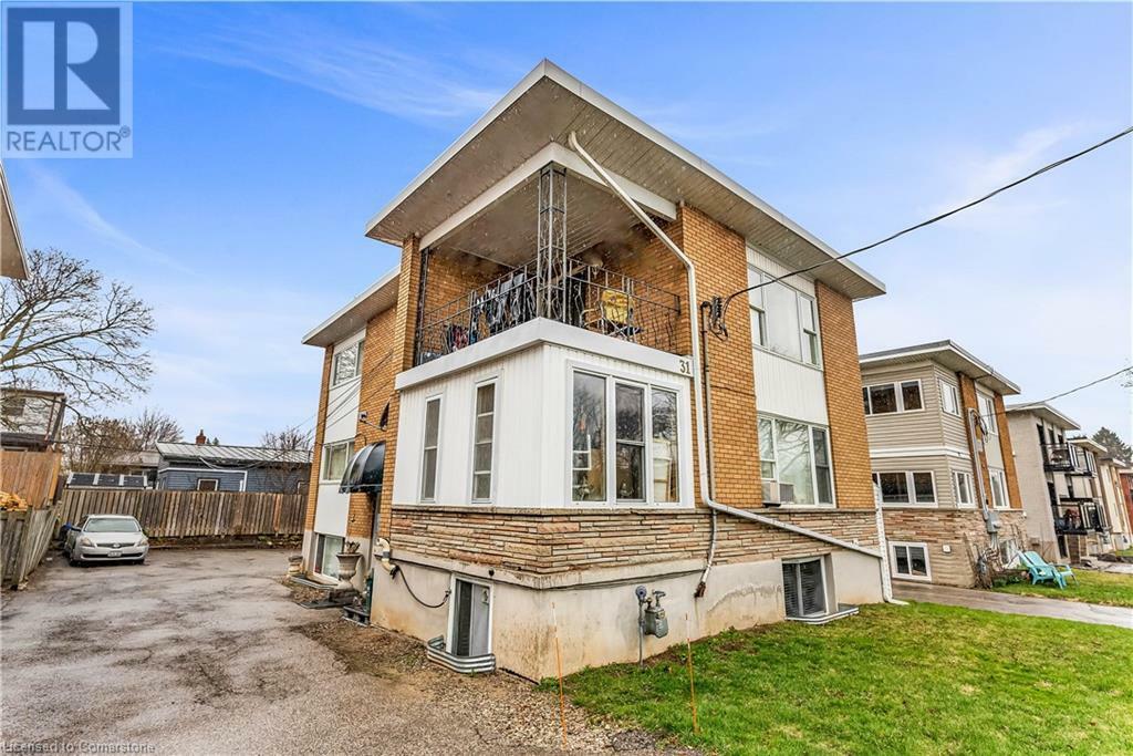 Property Photo: 31 Southdale Avenue 1 ON N2M 3V4