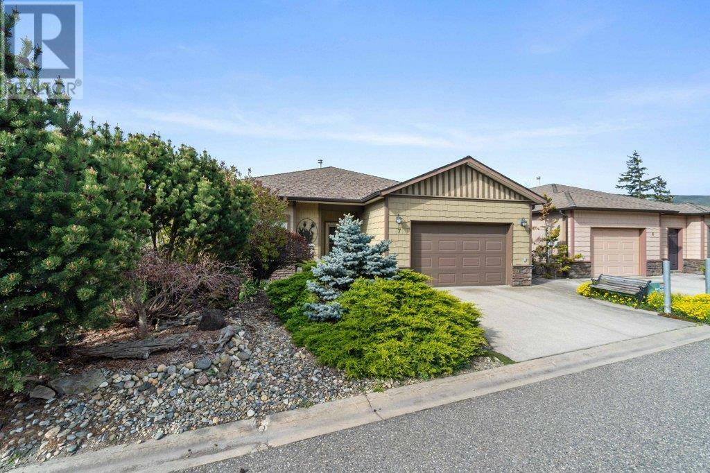 Property Photo:  881 16 Street Northeast 7  BC V1E 3L5 