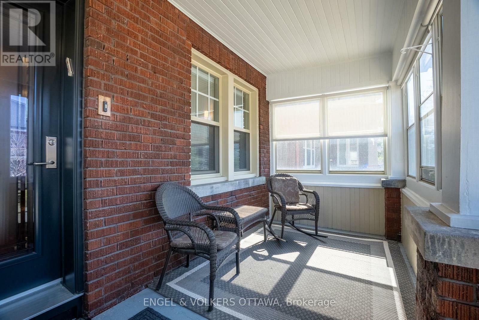 Property Photo: 224 Powell Avenue ON K1S 2A5