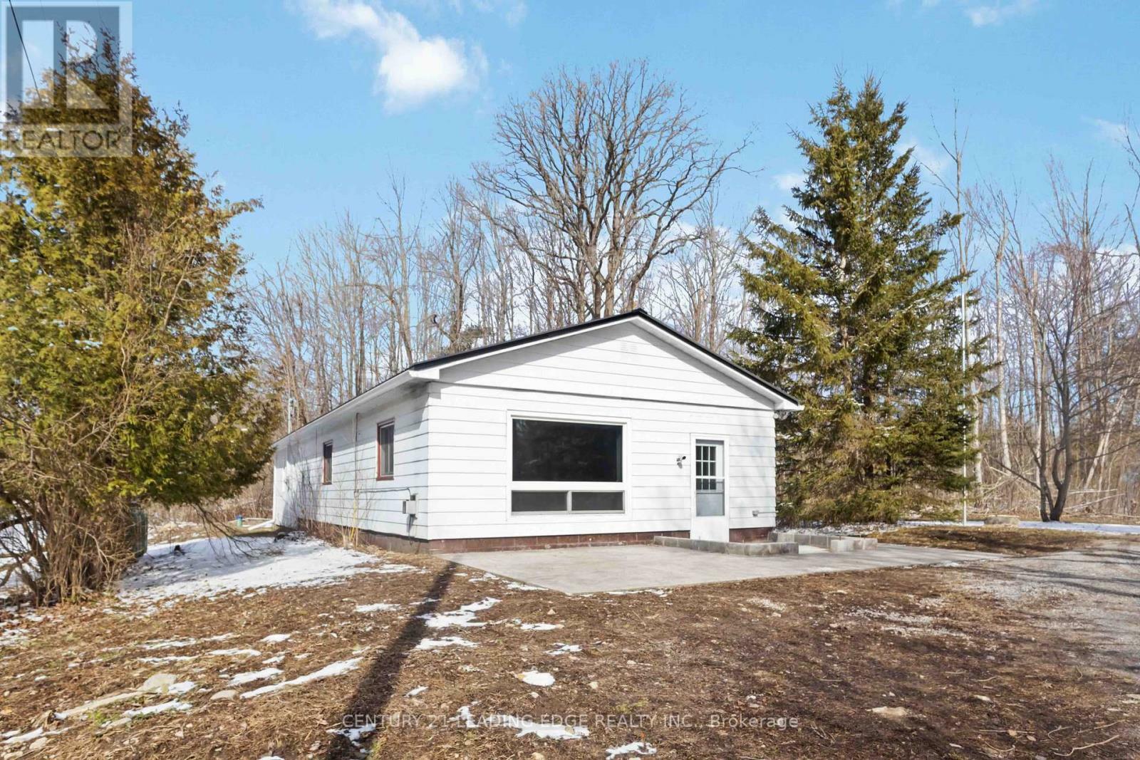 Property Photo: 9 Ferguson Road ON K0M 2B0