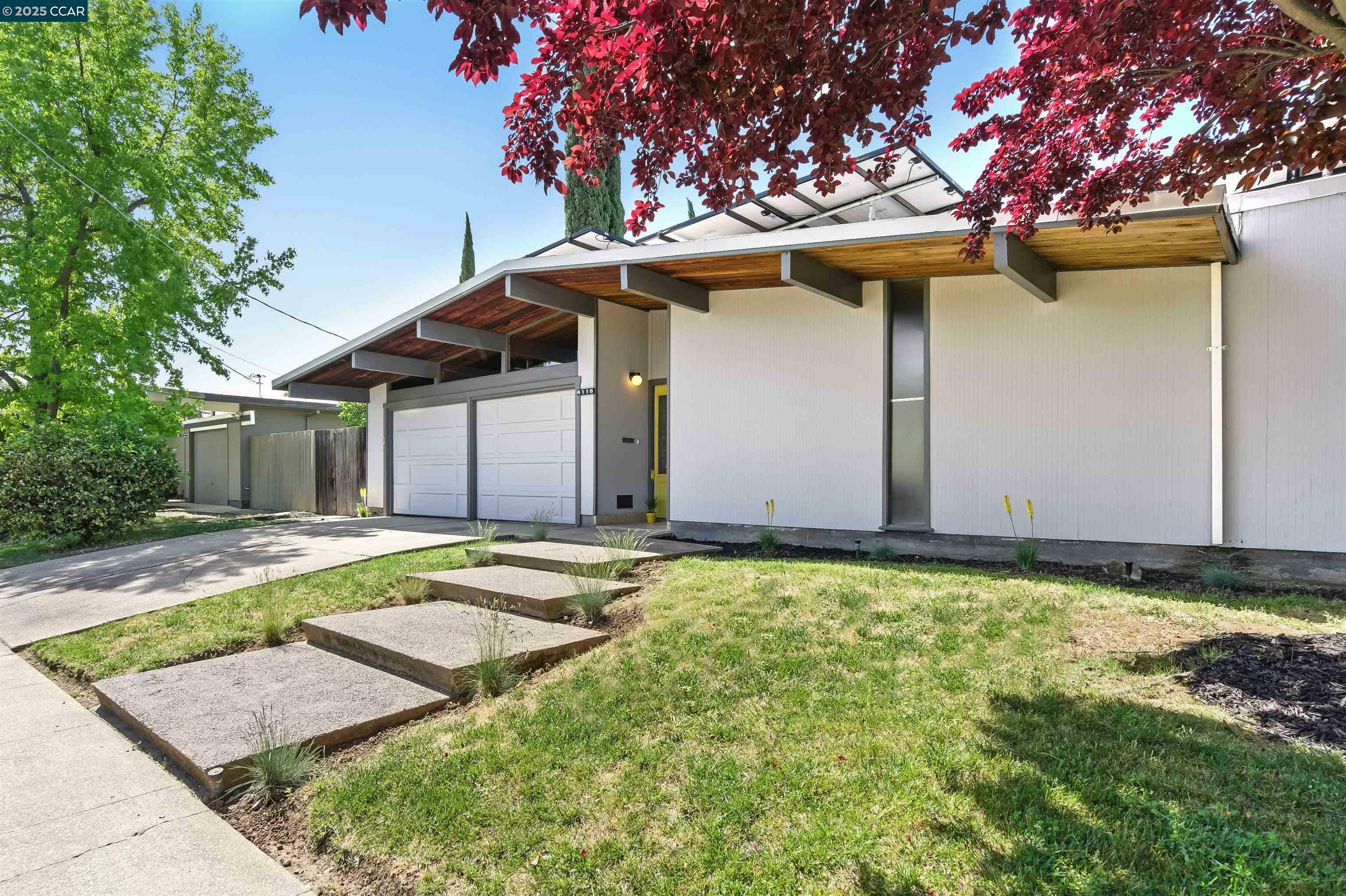 Property Photo: 4118 Wilson Ln CA 94521
