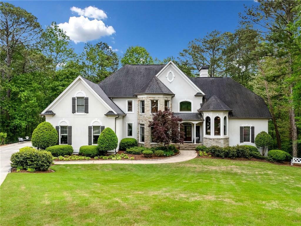 560 Indigo Drive  Roswell GA 30075 photo