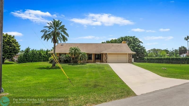 Property Photo: 20420 SW 50th Pl FL 33332