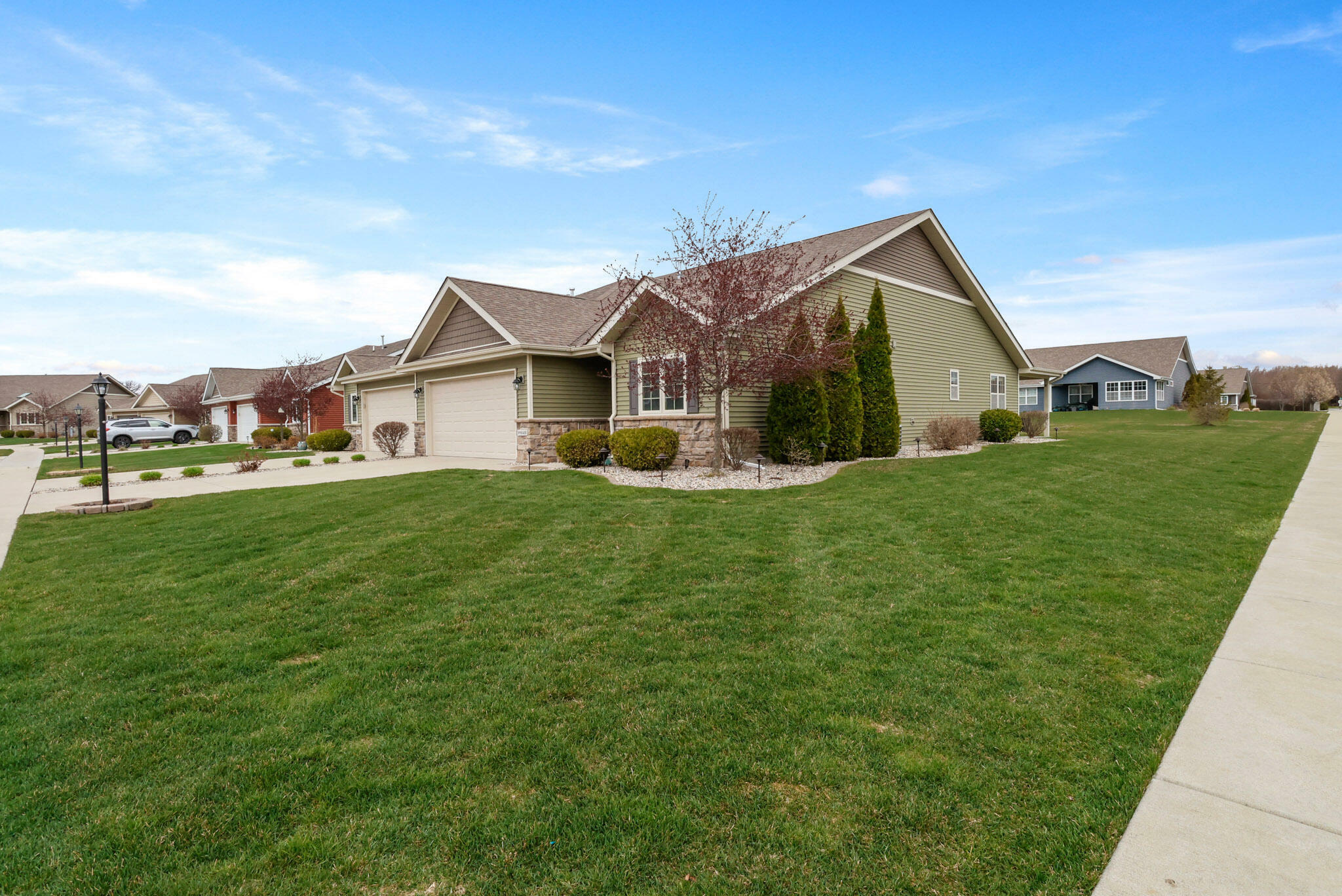 Property Photo: 9904 W 130th Avenue B IN 46303