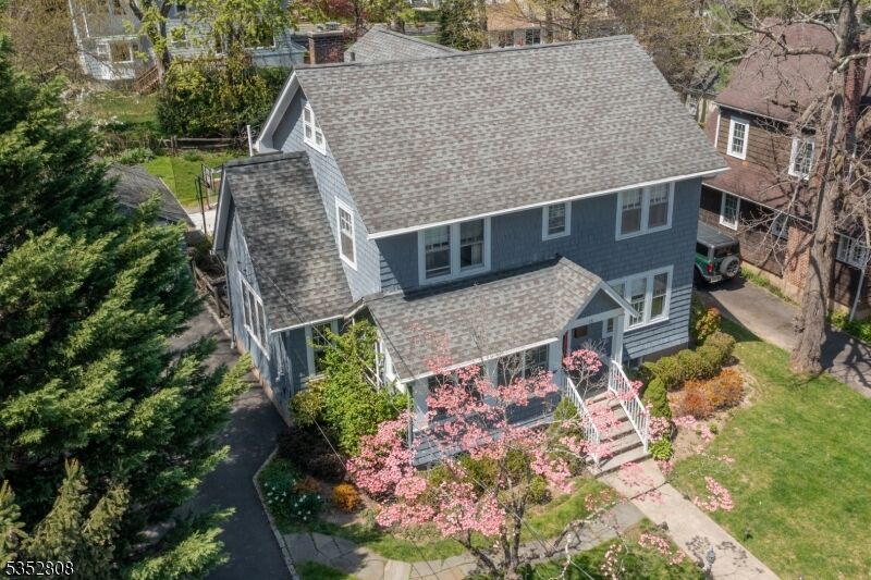 Property Photo: 15 Garden Ave NJ 07928