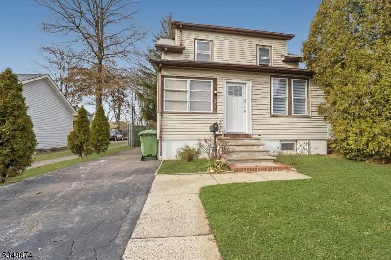 Property Photo: 572 W 9th Ave NJ 07203