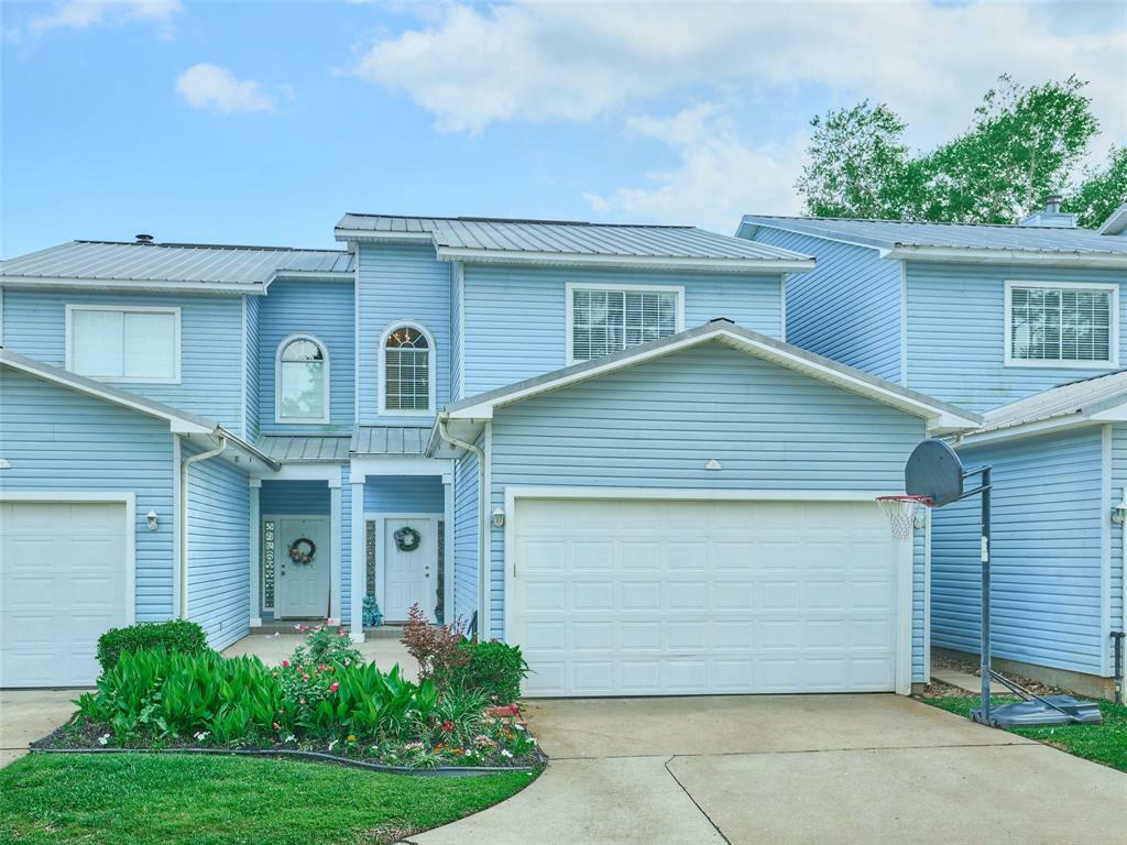 Property Photo: 6 Key Harbour Drive TX 77356