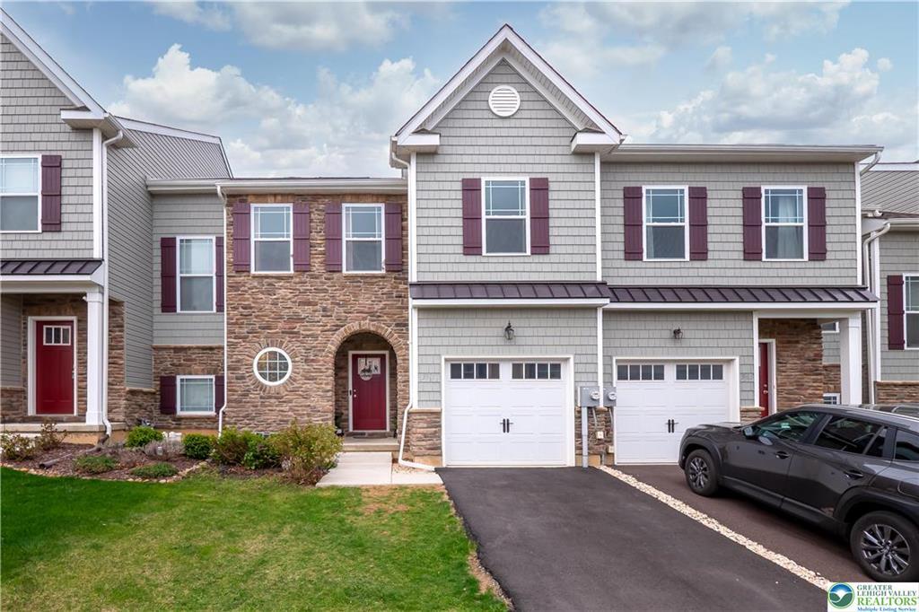 Property Photo: 3981 Mink Road PA 18049