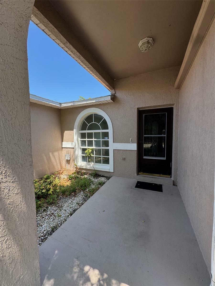 2451 Quail Run Boulevard N  Kissimmee FL 34744 photo