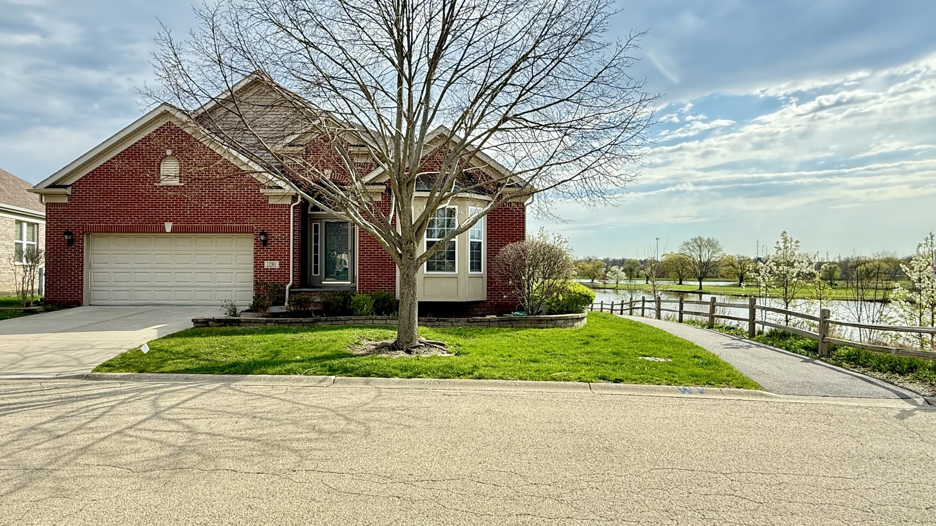 Property Photo: 13261 Dunmurry Drive IL 60462