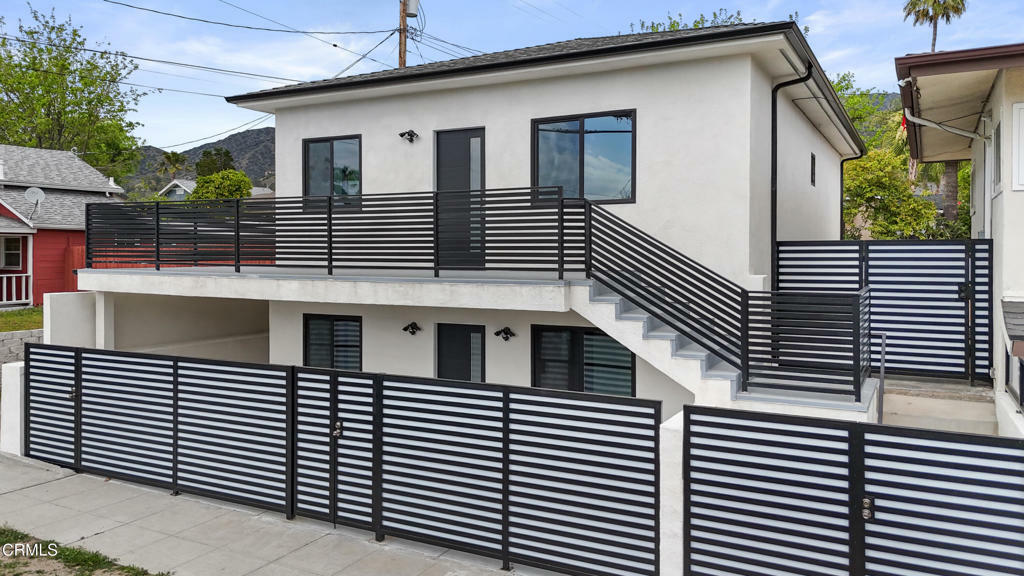 112 N Kenneth Road 101  Burbank CA 91501 photo