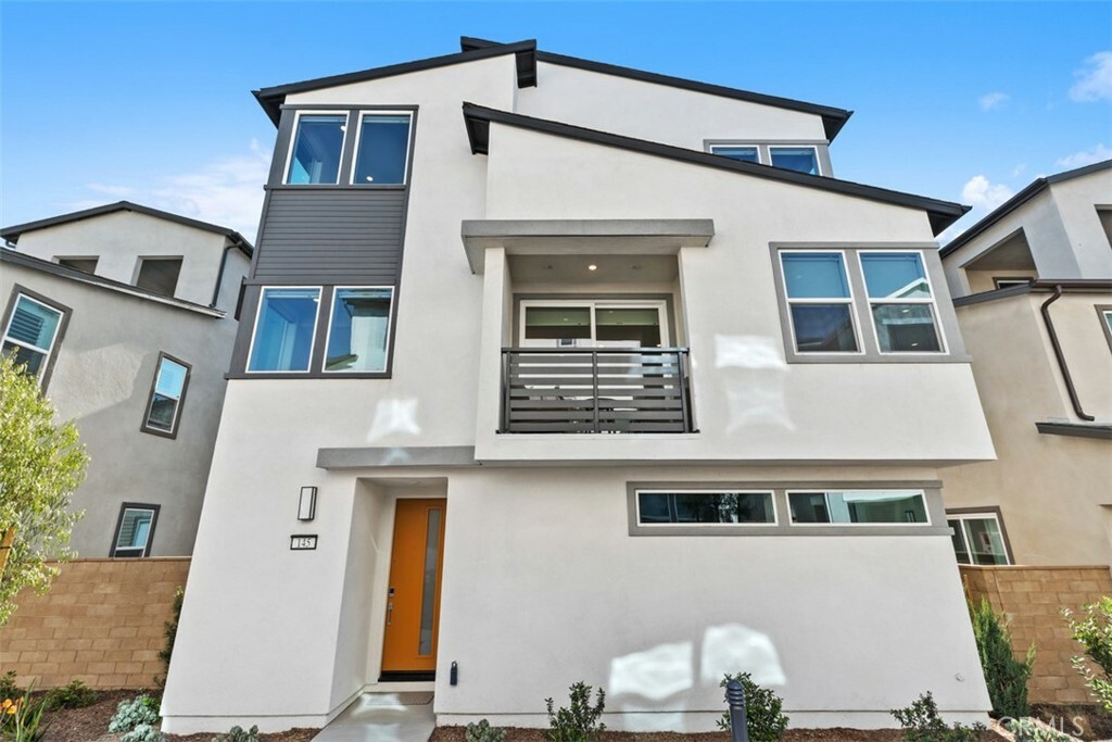 Property Photo: 145 Sora CA 92618
