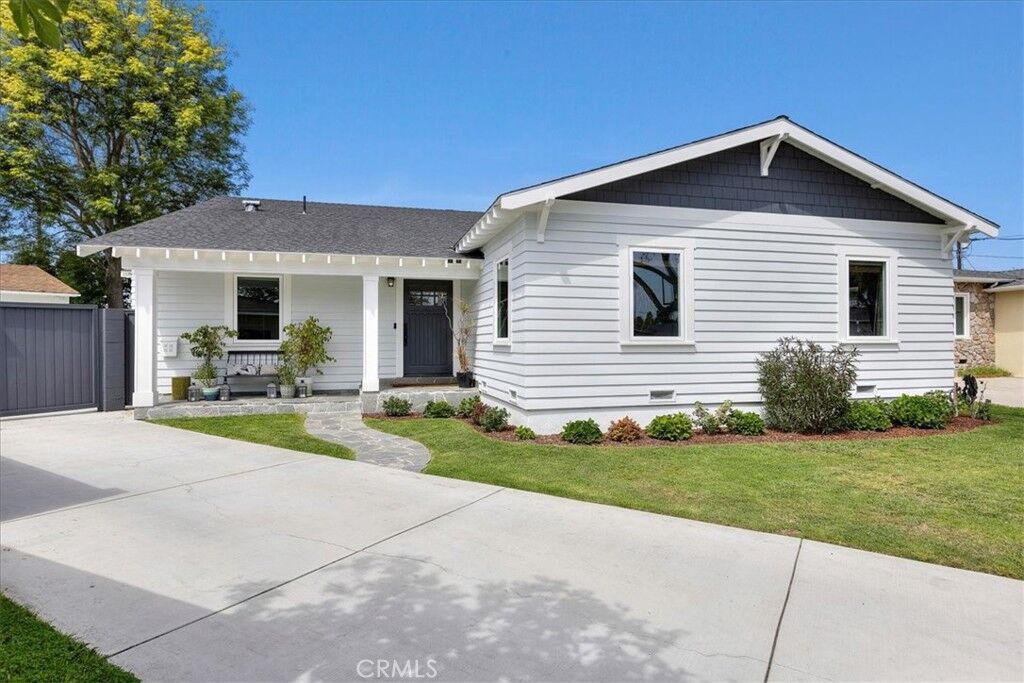 Property Photo: 14117 Hindry Avenue CA 90250
