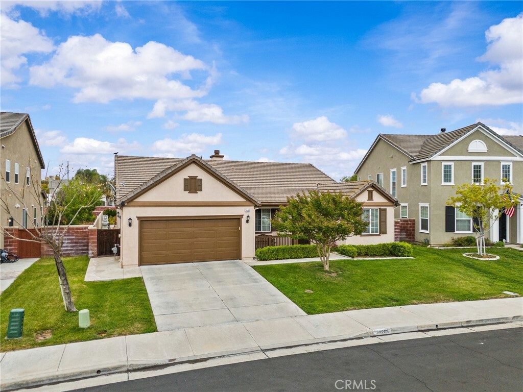 Property Photo:  39268 Half Moon Circle  CA 92563 