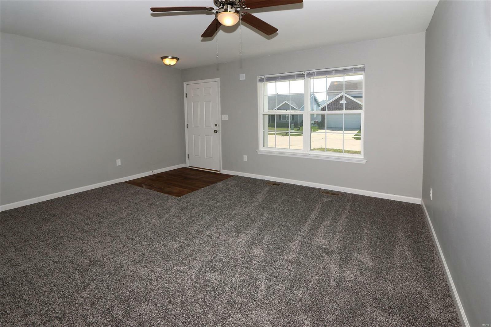 Property Photo: 618 Palisades Drive MO 63301