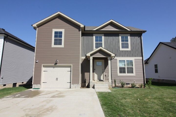 Property Photo: 1105 Tybee Dr TN 37042