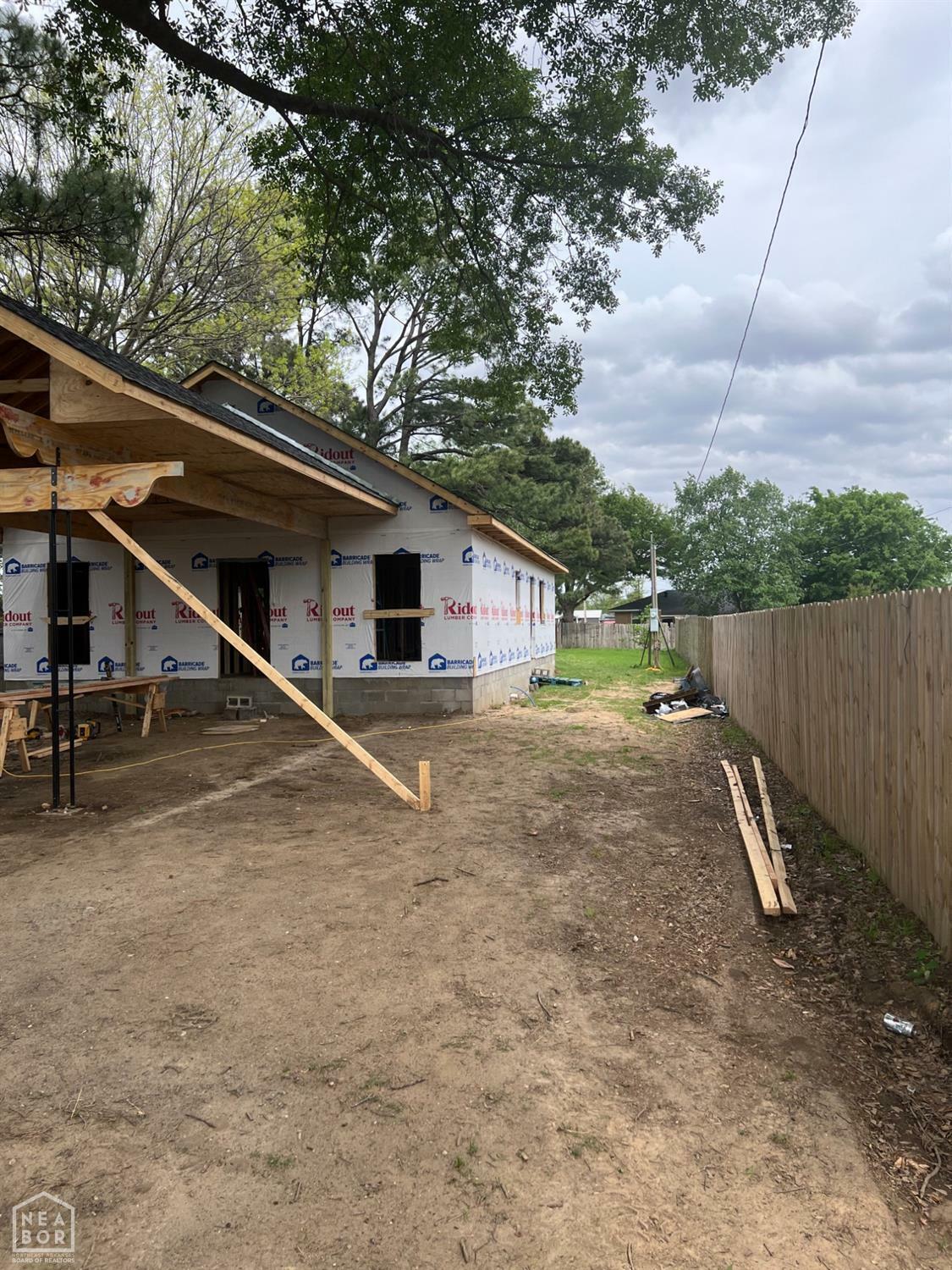 Property Photo: 402 N San Francisco AR 72419