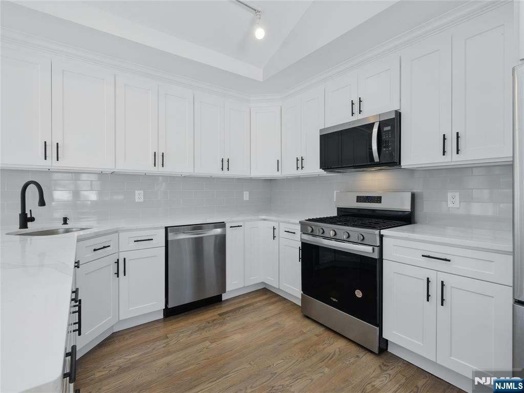 272 Watson Avenue  Lyndhurst NJ 07071 photo