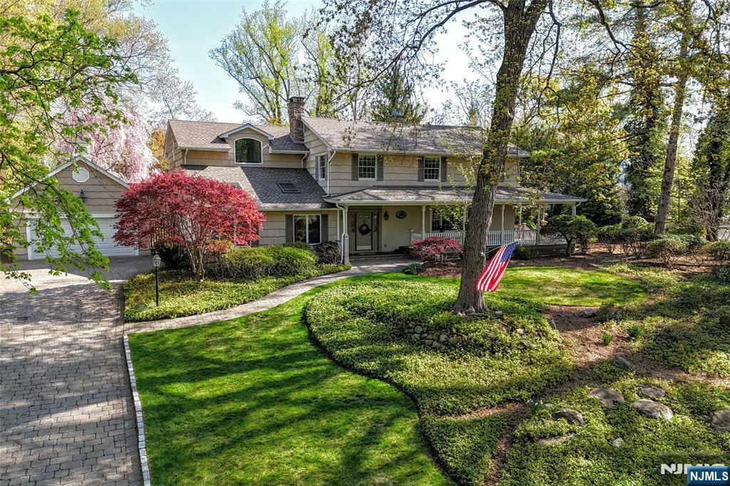 12 Beresford Road  Allendale NJ 07401 photo