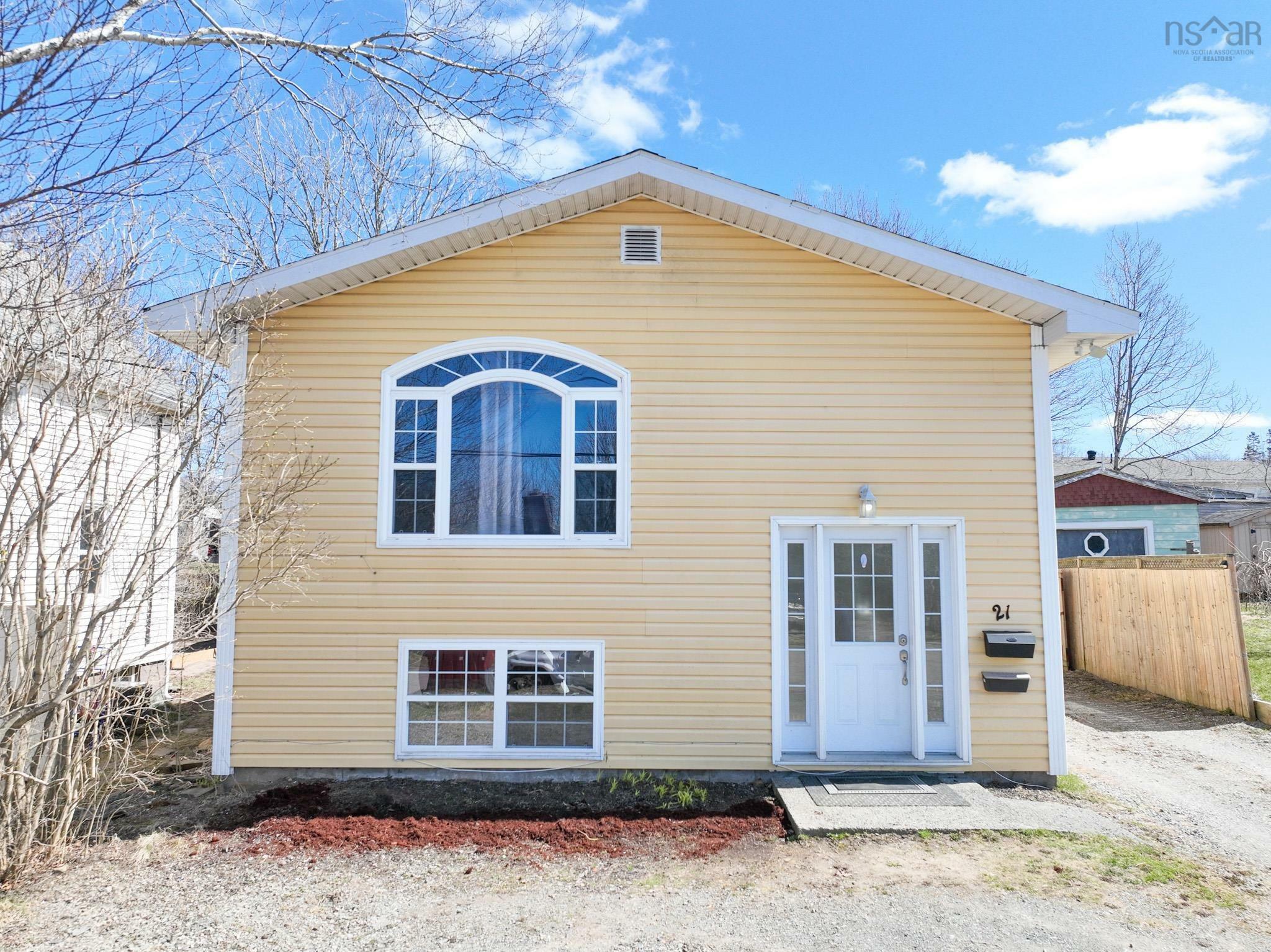 21 Stanfield Street  Sydney NS B1P 3X4 photo