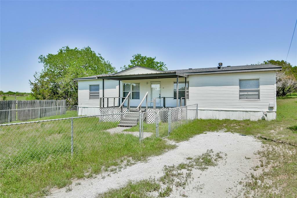 Property Photo: 3021 Moon Court TX 76049