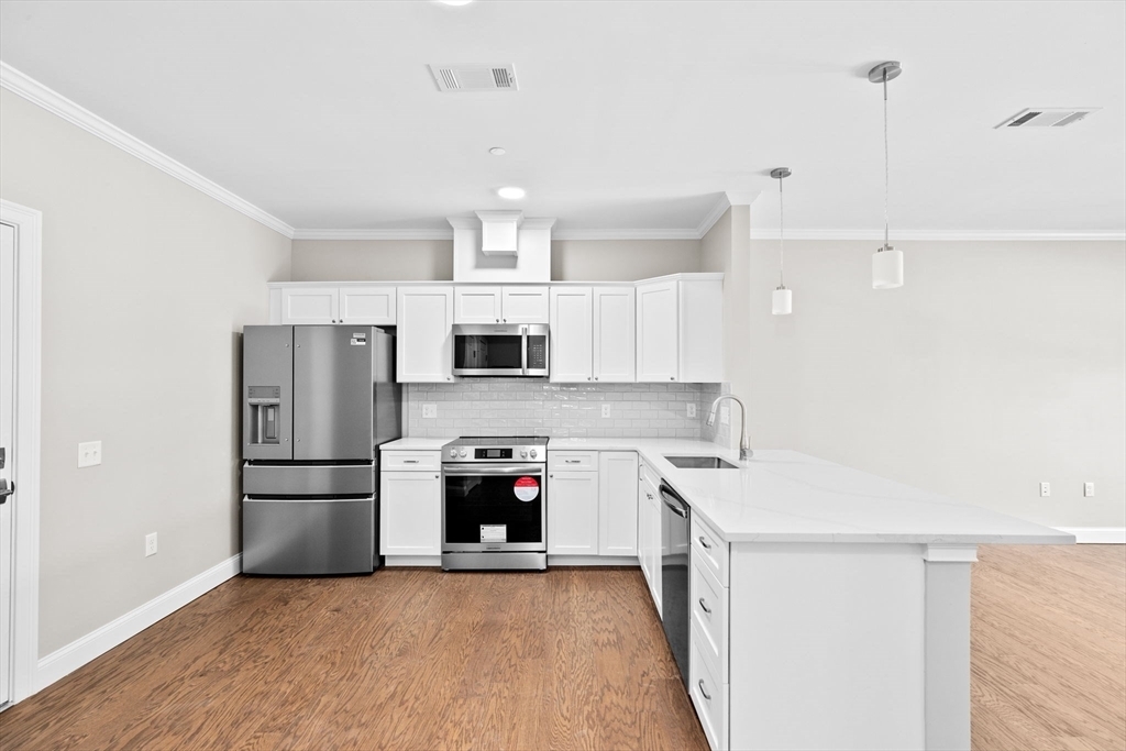 Property Photo: 485 Blue Hills Parkway 20 MA 02186
