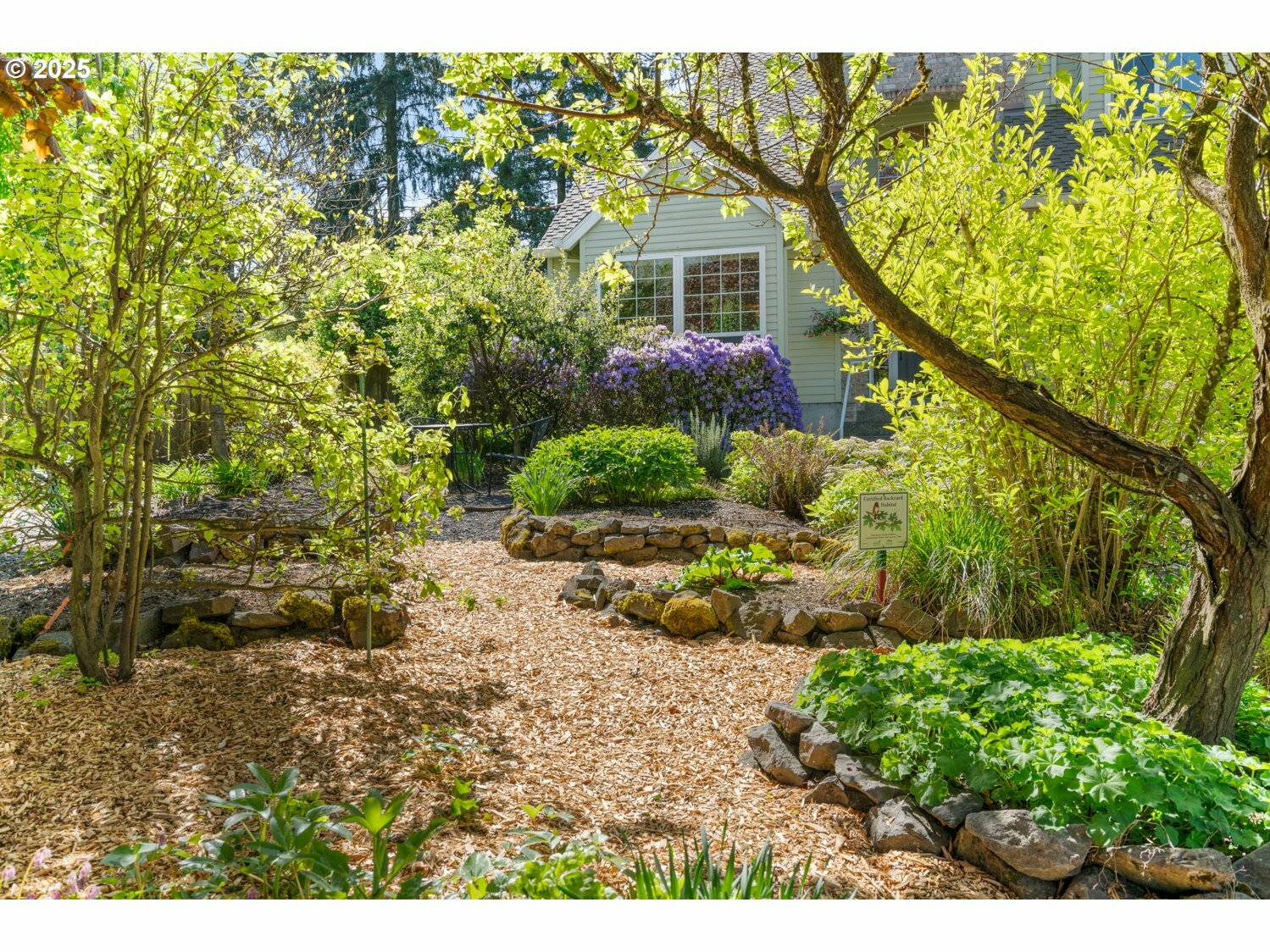 Property Photo: 11726 SW 29th Pl OR 97219