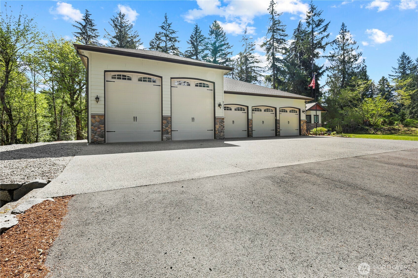 Property Photo: 6120 Lake St Clair SE WA 98513