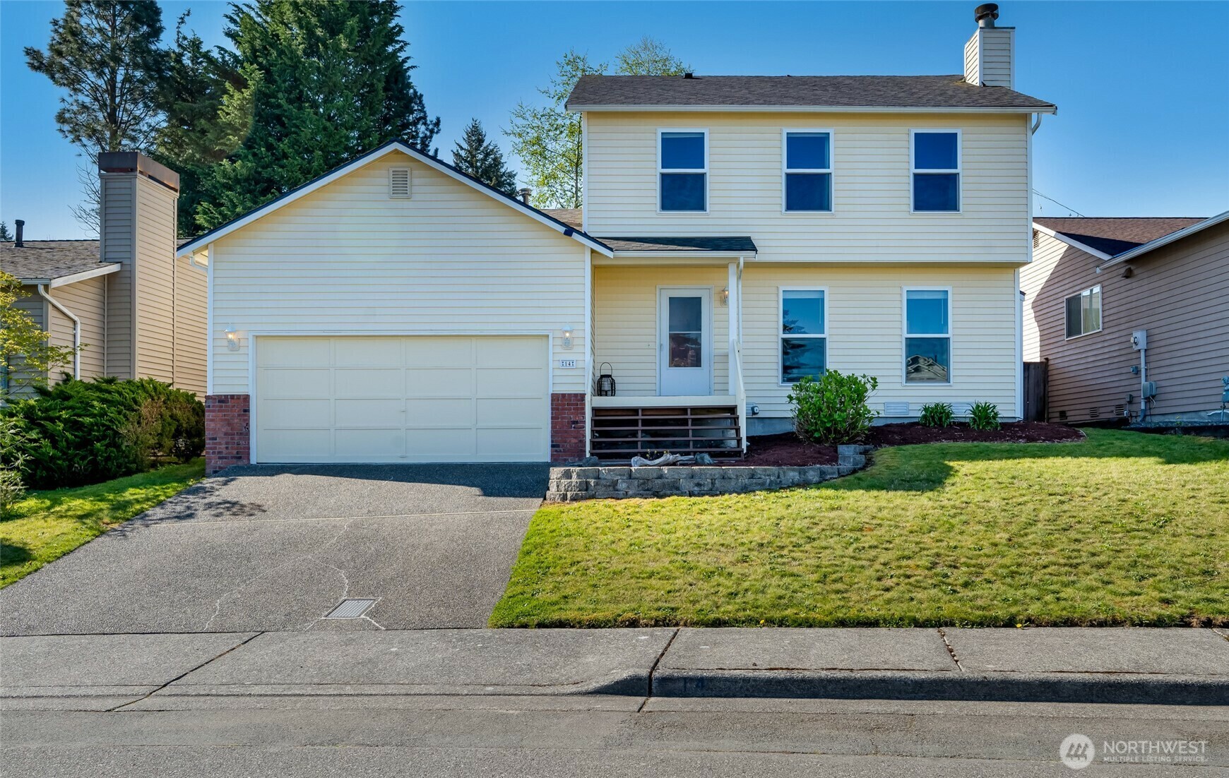 Property Photo: 14 60th Place SE WA 98203