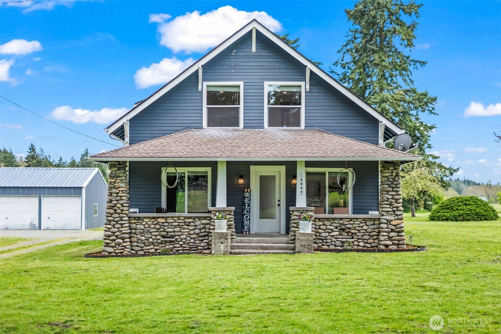 Property Photo: 12044 Bald Hill Road SE WA 98597