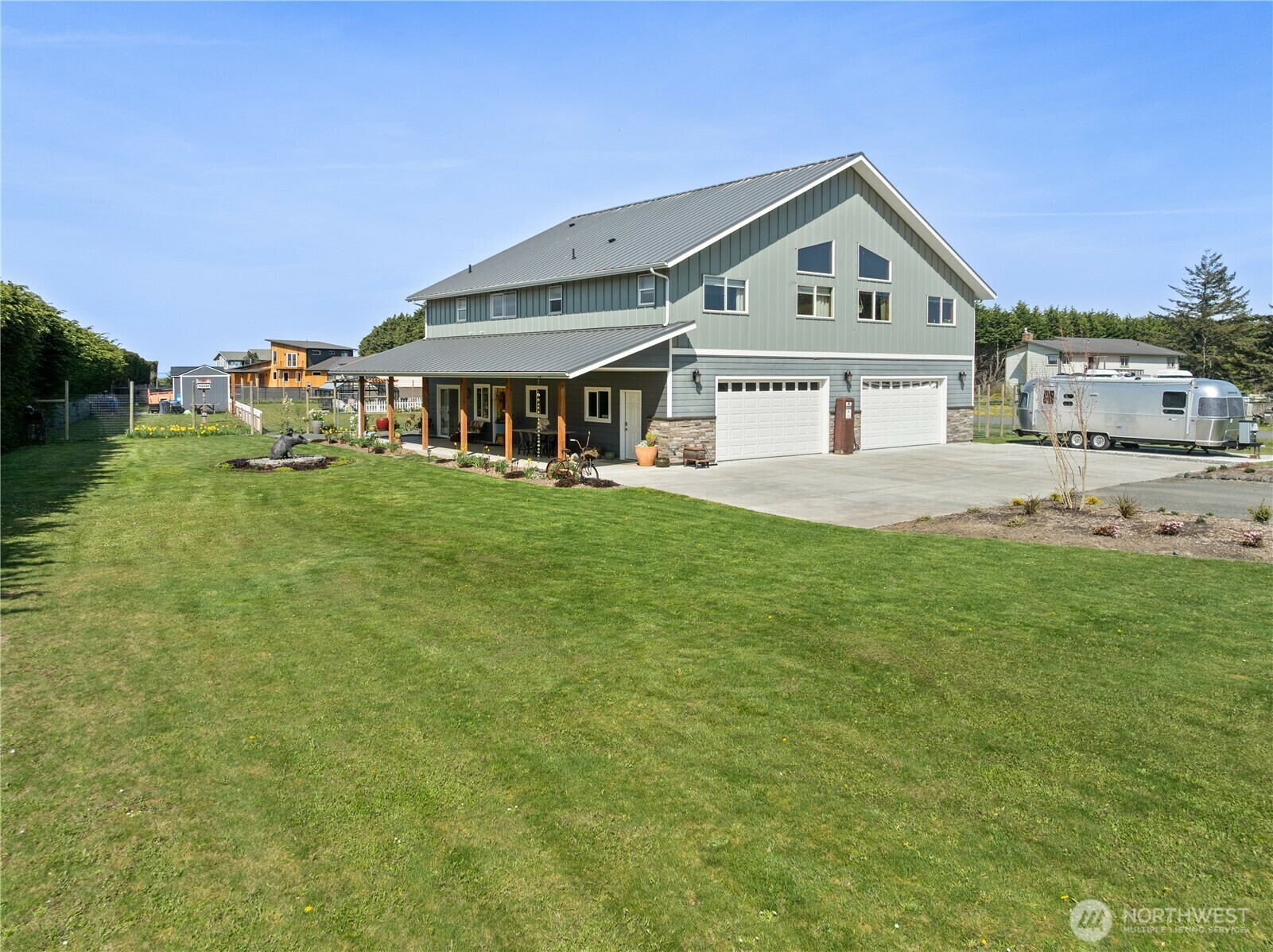 Property Photo: 243 Maritime Drive WA 98362