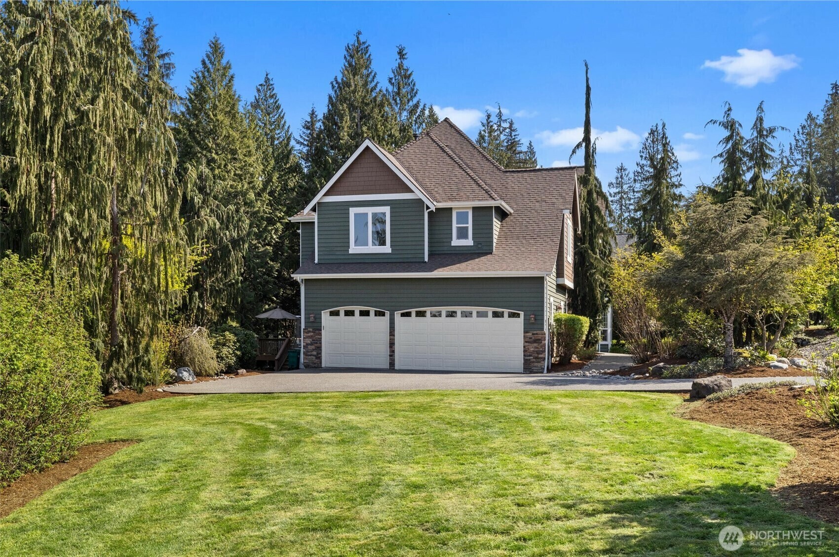 Property Photo: 5817 201st Avenue SE WA 98290