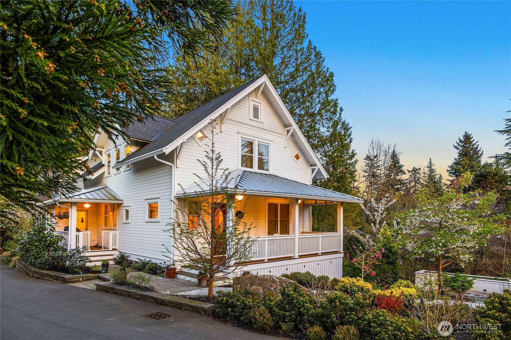 503  Groos Lane NE  Bainbridge Island WA 98110 photo