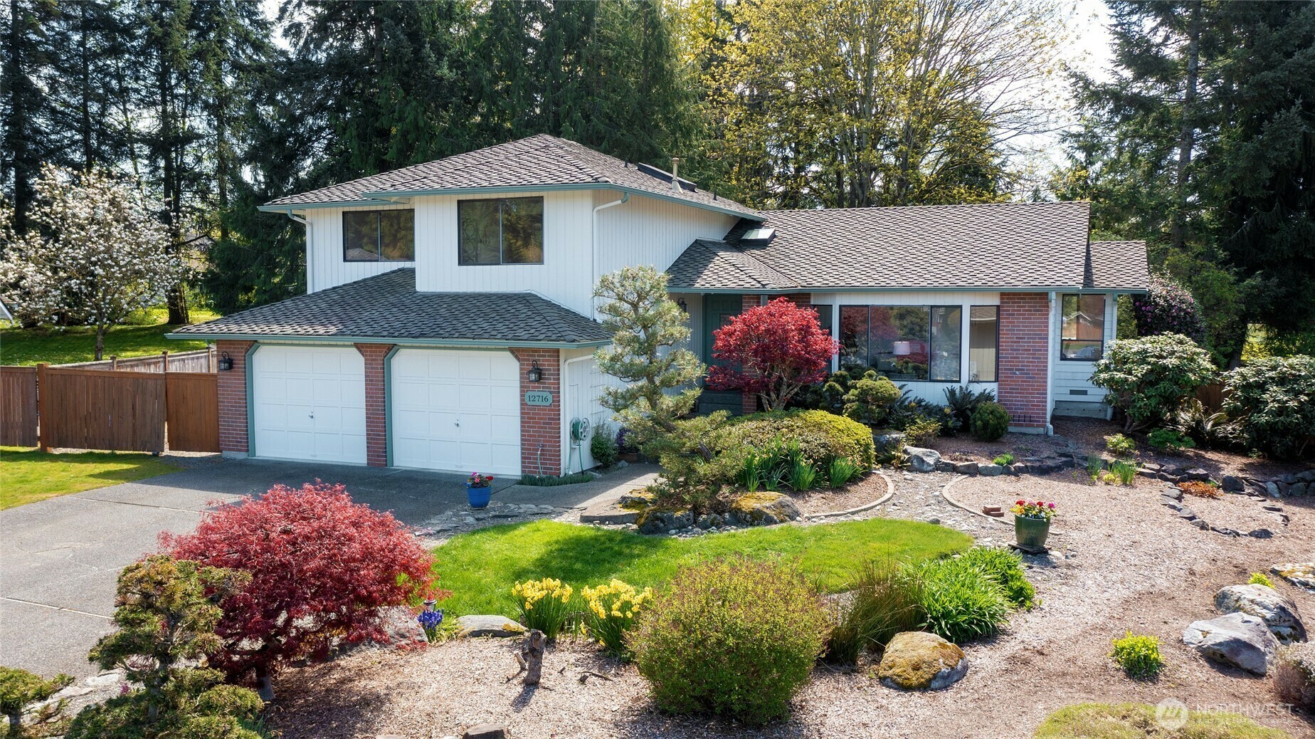 12716  42nd Drive SE  Everett WA 98208 photo