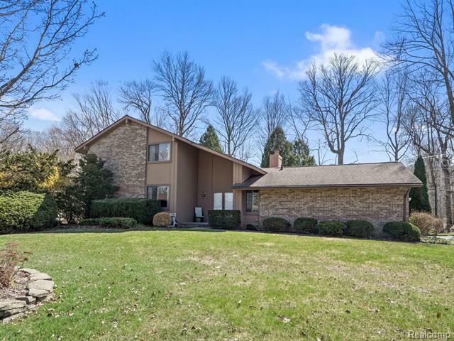 34429 Oak Forest Drive  Farmington Hills MI 48331 photo