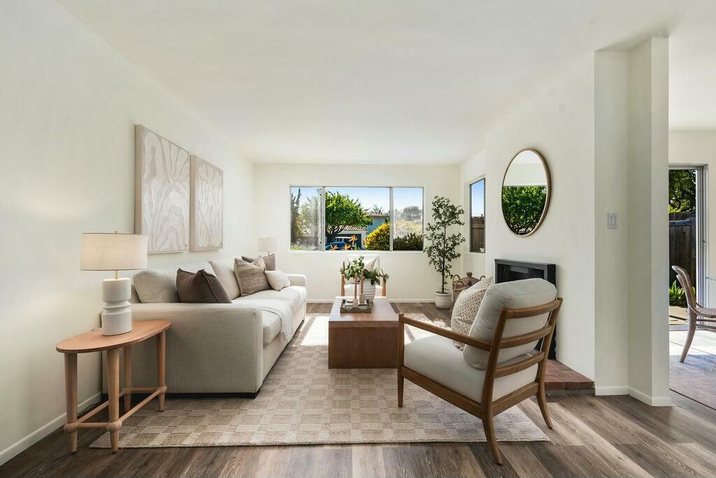Property Photo: 4128 Via Andorra CA 93110