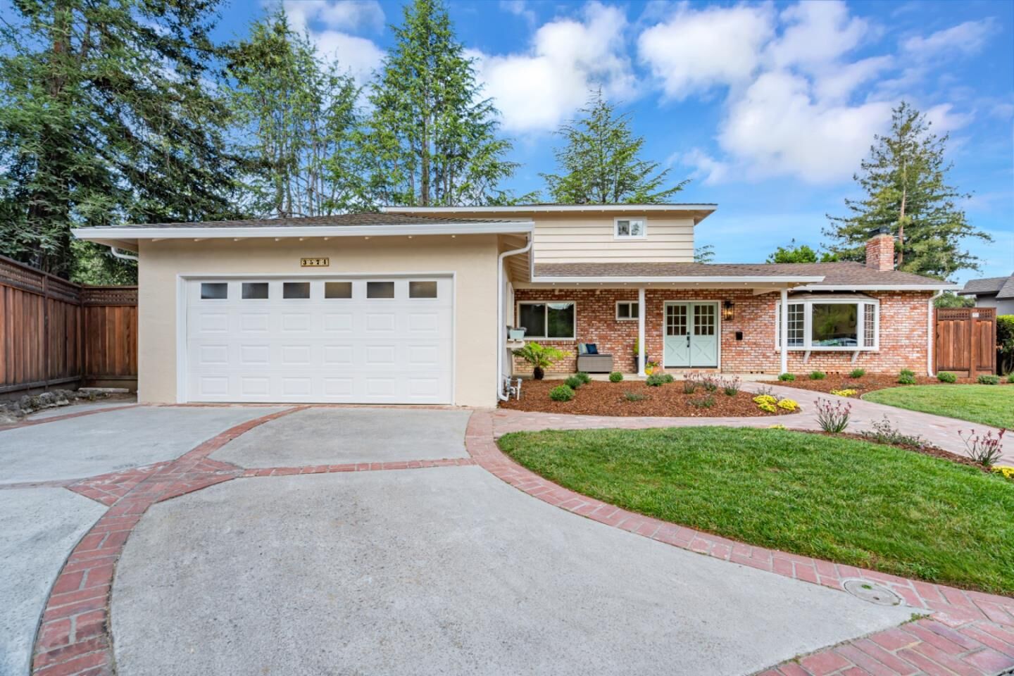 Property Photo: 3574 Wellesley Court CA 94040