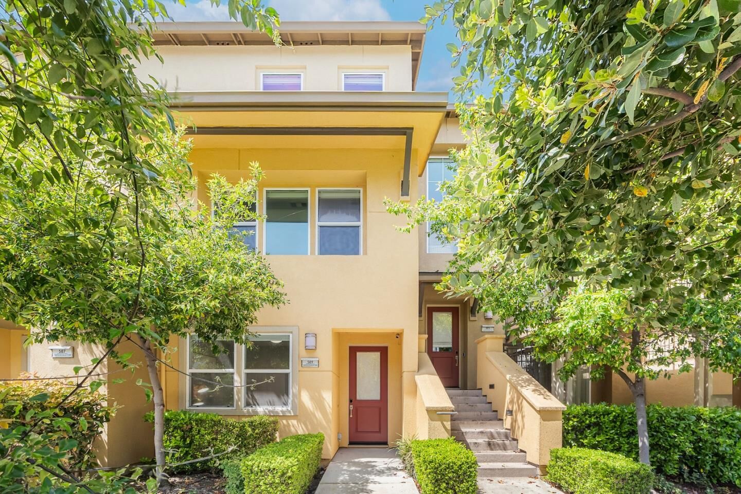 Property Photo:  589 Santa Rosalia Terrace  CA 94085 