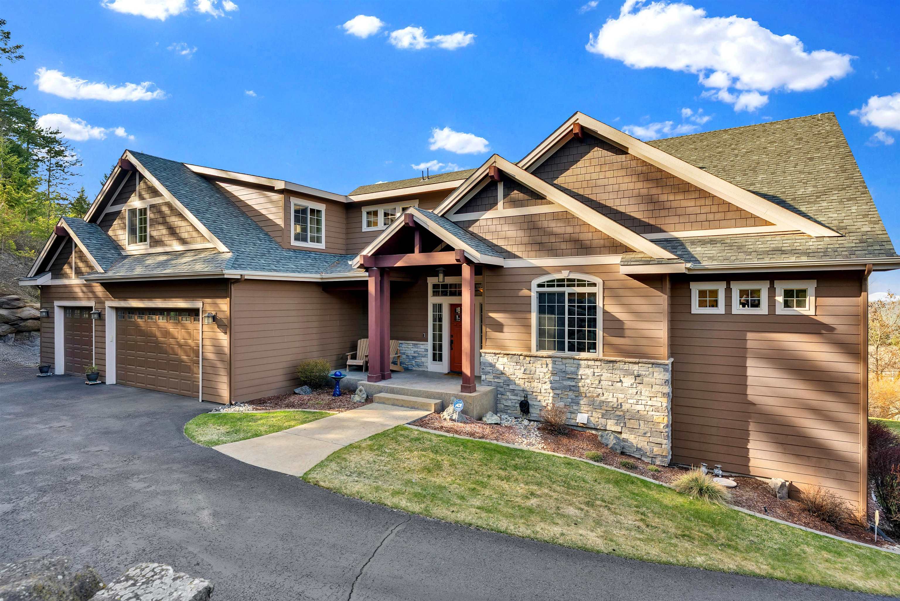 1829 W Pepper Ln  Spokane WA 99218 photo