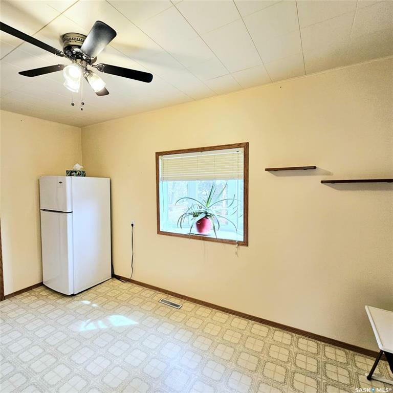 Property Photo: 4 Walker Avenue SK S0A 4V0