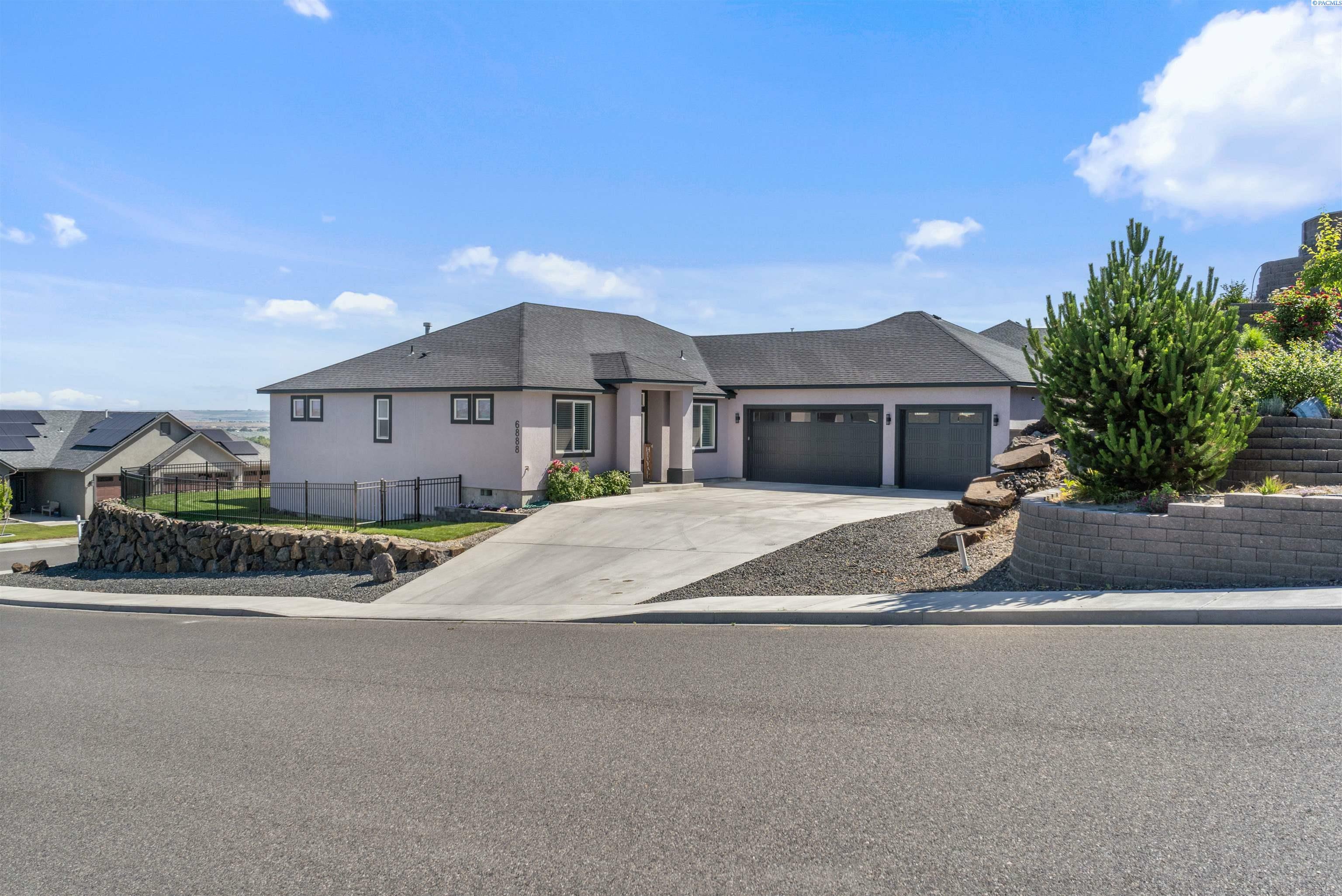 Property Photo: 6888 Cyprus Loop WA 99353
