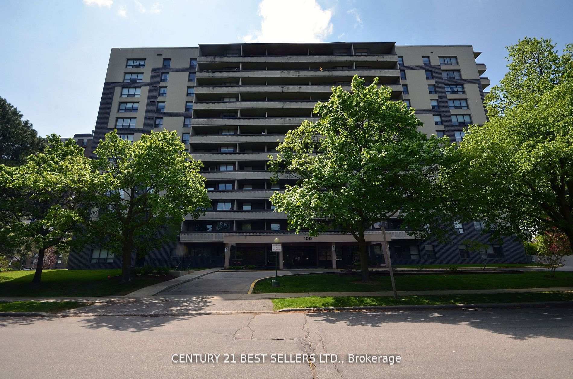 Property Photo: 100 Canyon Avenue 302 ON M3H 5T9