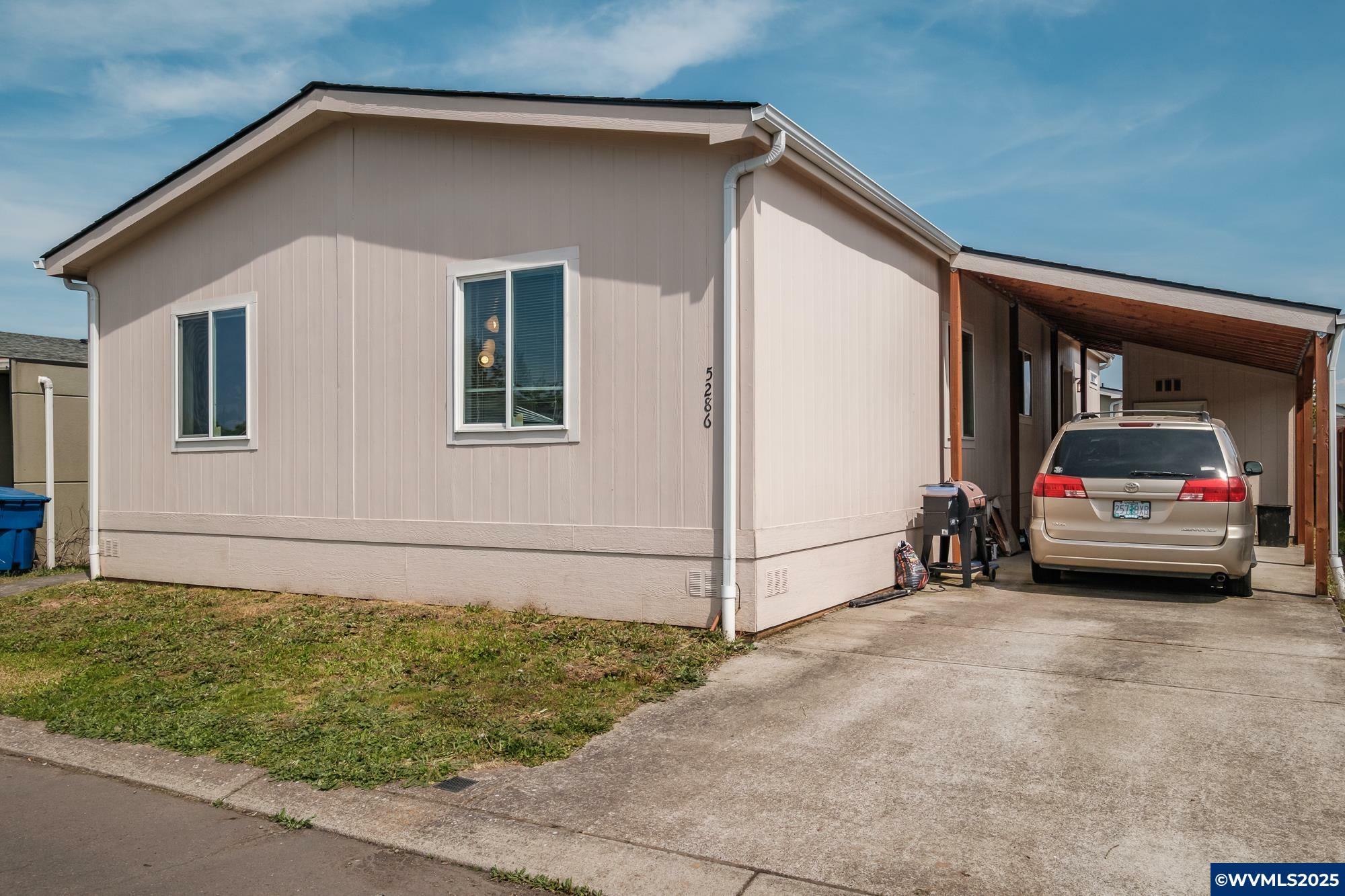Property Photo:  5286 Gold Dust St NE 223  OR 97305 