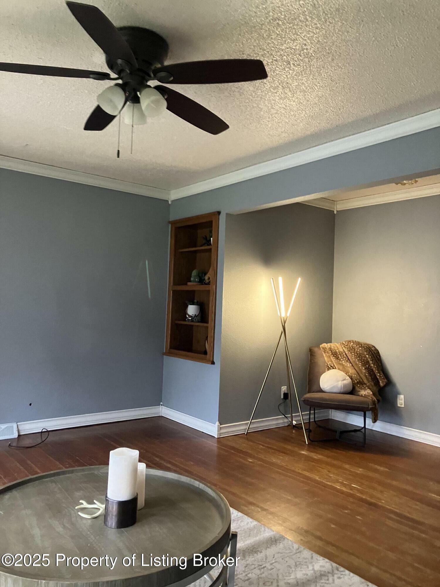 Property Photo: 154 4th Avenue SE ND 58601