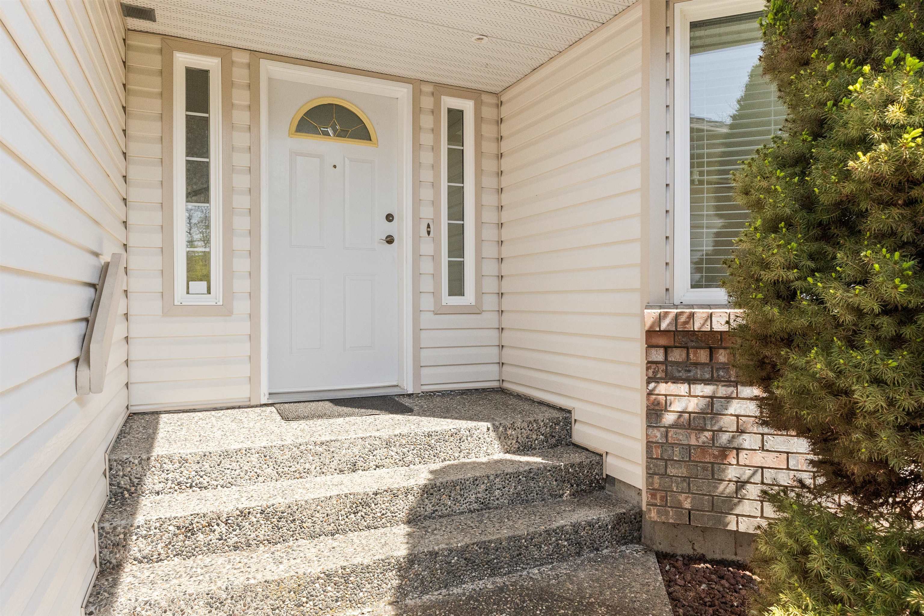Property Photo: 441 Emerald Avenue BC V0M 1K0