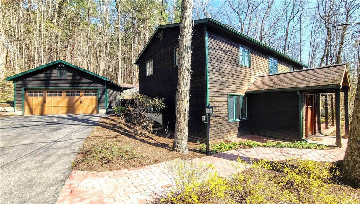 Property Photo:  3 Hunter Lane  NY 14850 