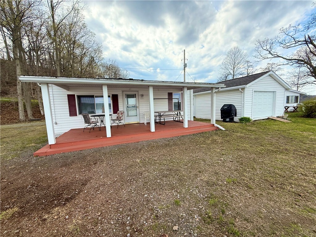 Property Photo: 7125 Wyers Point Road NY 14521
