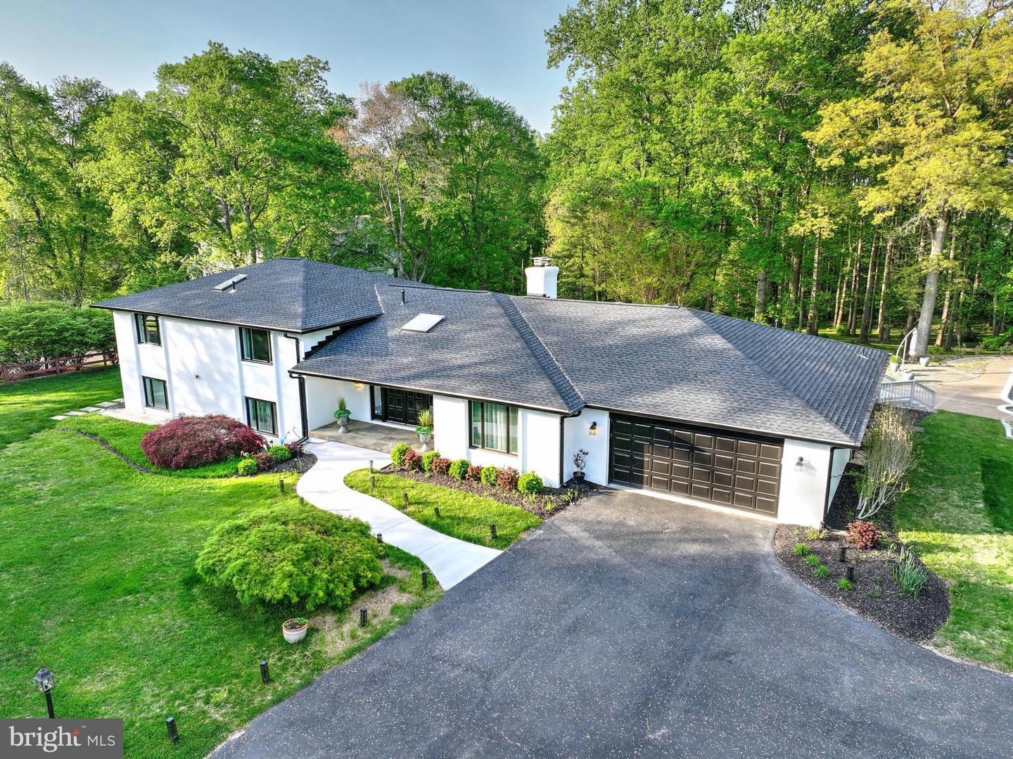 317 Springvale Road  Great Falls VA 22066 photo